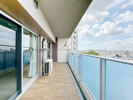 oRj[@`Balcony`  oRj[͉z݁Azc󕨂C悭Ƃł܂Bg₷JIȃoRj[łzՂ~蒍AoRj[tZ܂B  