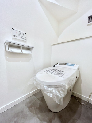 gC@`Toilet`@YEXbLEKȃEHVbgtgCł낰ԂłBgC͖g킴𓾂Ȃ́BۂłˁBgC2̂Œ̍Gɕ֗łI