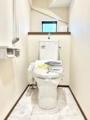 gC@A`Toilet`@̂鐅gC̓EHVbgtłgC͖g킴𓾂Ȃ́BۂłˁBgC2̂Œ̍Gɕ֗łI