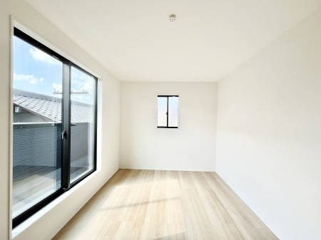 Q@P`Bed Room`@2ʍ̌mۂ邢́AʂǂAϋSn̗ǂԂƂȂĂ܂Bu₩ȕċN钩́AK̎n܂ɁIʕƂĂǂZ܂