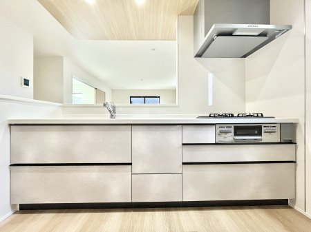 Lb`@P`Kitchen`@LĎg₷Lb`ȂƑłɗAЕtԂȂłႢ܂[Ղ肠̂ŁAƐȈۂۂĂ܂B