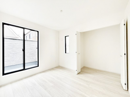 ̑ρ@`Bed Room`@oRj[̍̌ŒXbLڂo߂łˁI₩Ȍގɂ́A₩ȎԂ܂Bxɂ́AԂŎ̎yނ̂͂łB