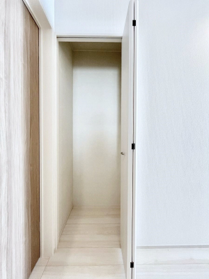 ���̑����ρ@�ݔ���A�������L�����[�B�|�������G�߂̏��������[���邱�Ƃ��ł��܂��B