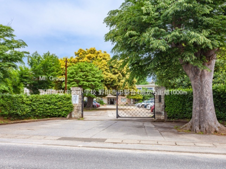 ���ӊ��@���w�Z 1000m ��c�s���������w�Z