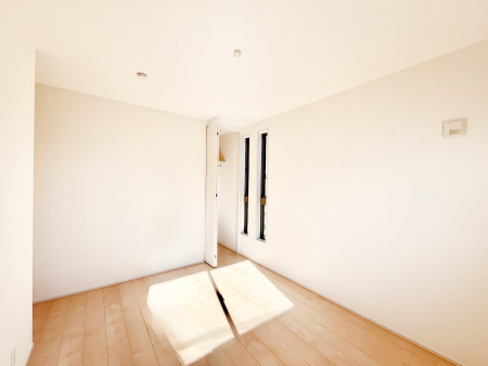 �Q���@�g���₷���`�Ńx�b�g��Ƌ�̒u�����ɂ����邱�Ƃ�����܂���B 