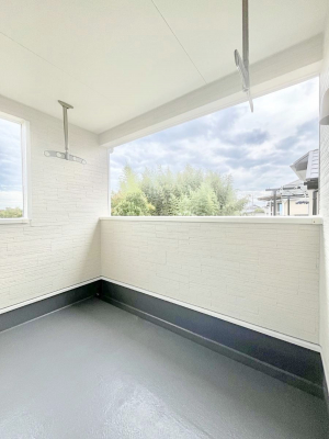 oRj[@Ci[oRj[Ȃ̂ŉJł󕨂oāAʂ̂ŊǂAXy[XƂďd󂵂܂B 