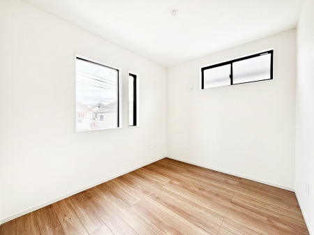 �Q���@�g���₷���`�Ńx�b�g��Ƌ�̒u�����ɂ����邱�Ƃ�����܂���B   