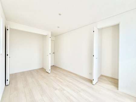 q@q܂̂ƂĂIߗނ̐ڂɕ֗ȃN[[bgt̗mB