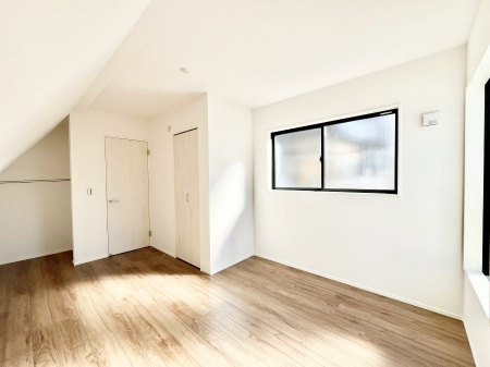 ���̑����ρ@�u�₩�ȓ��������������S�̂�D������ݍ���ł���܂�