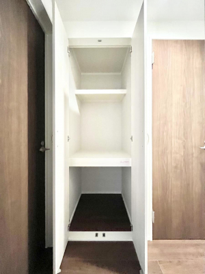 ���̑����ρ@�L�����[�B�|�������G�߂̏��������[���邱�Ƃ��ł��܂��B