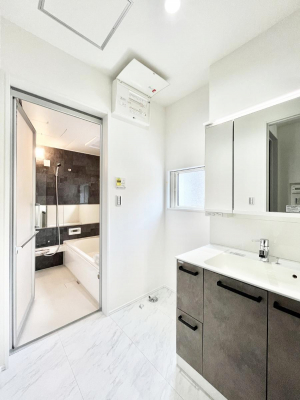 ̑@Lb`Ƃ̓lW݌vŖZԂ̉ƎNN