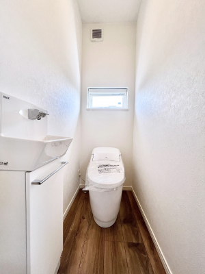 gC@gC1K2KꂼɔzuĂĂƂĂ֗łB 