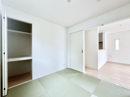 ̑ρ@rOƗׂ荇ĂaBقƈꑧła̋ԂYꂸɁB 