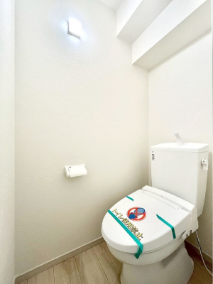 �g�C���@�����`Toilet�`�@�Y��E�X�b�L���E���K�ȃE�H�V�����b�g�t�g�C���ł��낰���Ԃł��B�g�C���͖����g�킴��𓾂Ȃ����́B����������ۂ������ł��ˁB�g�C����2��������̂Œ��̍��G���ɕ֗��ł��I