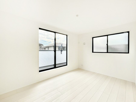 ̑ρ@P`Bed Room`@2ʍ̌mۂ邢́AʂǂAϋSn̗ǂԂƂȂĂ܂Bu₩ȕċN钩́AK̎n܂ɁIʕƂĂǂZ܂