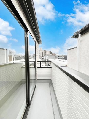 �o���R�j�[�@�L�X�o���R�j�[�ł����󕨂��C�����悭�����܂��B