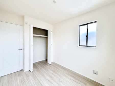 �q�������@�q�������ɂ��������߂Ȏ��[�X�y�[�X�����Ղ�̋���