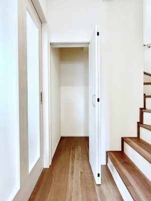 ���̑����ρ@�ݔ���C�������L�����[�B�|�������G�߂̏��������[���邱�Ƃ��ł��܂��B