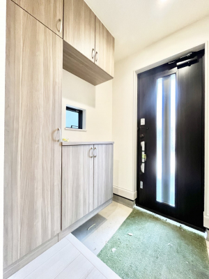 ց@ʔ͂Ƒ̎ʐ^G߂̃CeAŏIƂĉoł܂