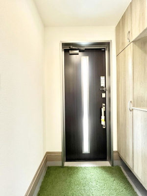 ���ց@�����`Entrance�`�@�Ƃ̒��ł��q�l���}����ŏ��̏ꏊ�ł��錺�ւ́A�Ƃ̈�ۂ��̂��̂ł��I�L�x�Ȍ��֎��[�ŁA����Y��ɕۂ��Ƃ��o���܂��􌺊ւɂ͂����Ղ���[�̉��ʔ��������I