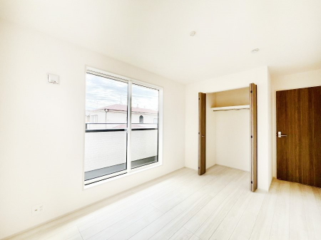 ̑ρ@`Bed Room`@̂ˌẴbgłBƑƂŎ苷ɊĂZ܂ˌĂł͊evCoV[ۂƂł܂BZ܂ɂƂ肪܂SbNXł܂