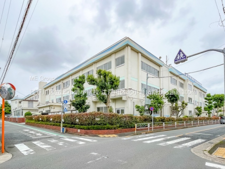 ���ӊ��@���w�Z 300m �]�ː�旧�㏬�⏬�w�Z