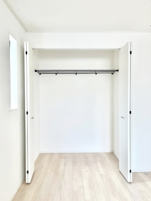 ���[�@�����Ղ�̎��[�X�y�[�X�ŉ��K�ɕ�点���� 