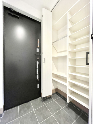 ̑ρ@Ղ[łV[Y{bNXŉƑŠCAւB  