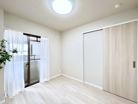 Q@g₷`ŃxbgƋ̒uɂ邱Ƃ܂B   