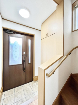 ց@KXXbg̓փhAɌ͂Ă܂@