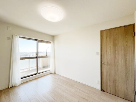 ���̑����ρ@�o���R�j�[���J�������v���X���Ă����m��