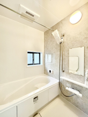 �����@����̔�����₷��؂ȃo�X�^�C���B�������Ƃ����C���y����Ŕ����Ƃ肽���ł��ˁI  