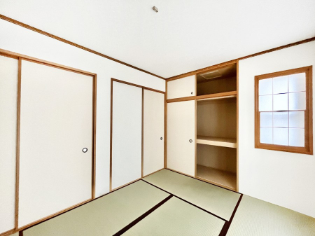 ̑ρ@rOƗׂ荇ĂaBقƈꑧła̋ԂYꂸɁB 