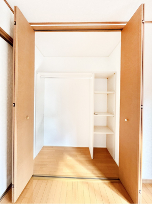 [@m̃N[[bgBŝŌ̈ߗނ܂܂B