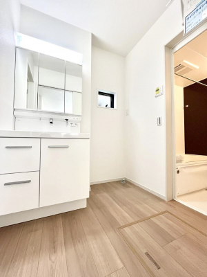 ���̑��@�������P�������������̂�����K��Ԃł��B�����̐g�x�x���C�����ǂ����g�������܂��B 