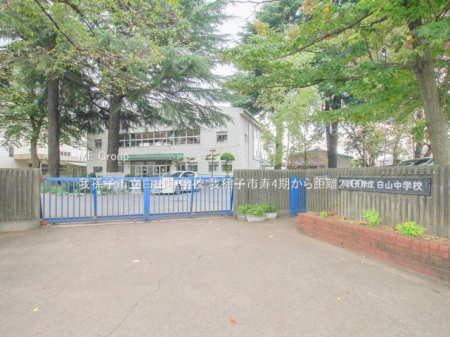 ���ӊ��@���w�Z 2100m �䑷�q�s�����R���w�Z