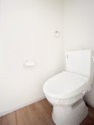 gC@P`Toilet`@̂鐅gC̓EHVbgtłgC͖g킴𓾂Ȃ́BۂłˁBgC2̂Œ̍Gɕ֗łI