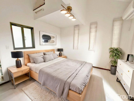 ̑ρ@`Bed Room`@Z߂䂭uقǁA肵ԂZBwKx́uƁvƁuXvƁuvaɖK邾Ɖ߂ĊĂ܂BƋCGł