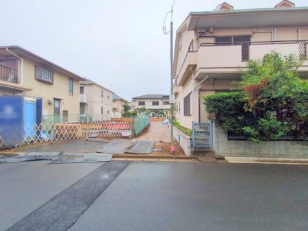 nOώʐ^@`Exterior`@ՐÂȏZnŎqĉƑɃsb^B̂UKȗ΂Ɍb܂ꂽGAŁARɕ܂ꂽ₩ȕ炵邽߂́AƂ肠ZĂ܂B