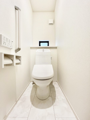 gC@a`Toilet`@̂鐅gC̓EHVbgtłgC͖g킴𓾂Ȃ́BۂłˁBgC2̂Œ̍Gɕ֗łI