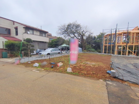 nOώʐ^@`Exterior`@ՐÂȏZnŎqĉƑɃsb^B̂UKȗ΂Ɍb܂ꂽGAŁARɕ܂ꂽ₩ȕ炵邽߂́AƂ肠ZĂ܂B