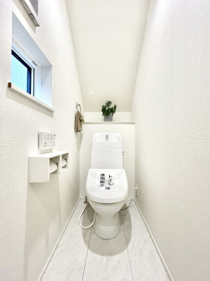 gC@gC1K2KꂼɔzuĂĂƂĂ֗łB 