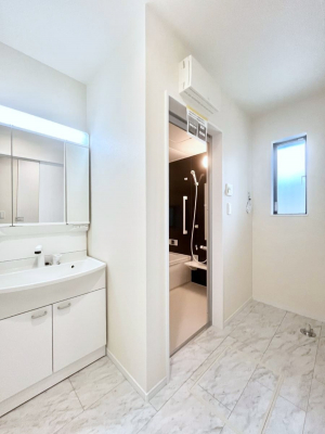 ���̑��@���������Ă���̂Ŏ��C�̑����ꏊ�ł����C���\���s���܂��B�����̐g�x�x���C�����ǂ��I