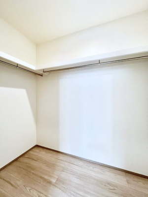 ���̑��@�ߗނ��n���K�[�Ɋ|�����܂܎��[�ł���WIC�B�ߗނ̐������ڂ����₷���ĕ֗��ł��I