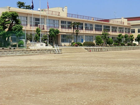 ���ӊ��@���w�Z 1900m ��c�s����ꒆ�w�Z