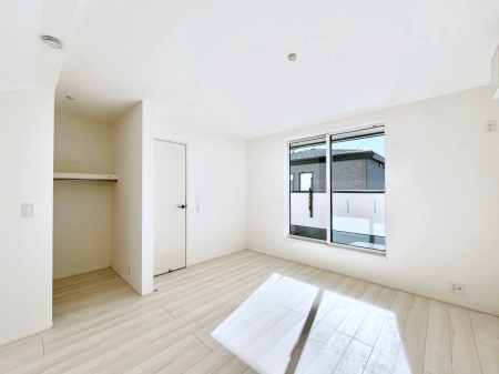 ���̑����ρ@�������Q�������`Bed Room�`  �u��������������l�v�Ƃ��v�w�ł�����肭�낰��Q���B  �����̉Ǝ��₨�d���ɔ�ꂽ���̓t�J�t�J�̃x�b�g�Ŗ�����Ă��������B�e���r��{�I�������Ă����K�ȍL����������