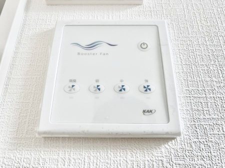 ���̑����ρ@�ݔ����Q��������g�[���ʂ����߂���ʂ�����u�[�X�^�[�t�@���B