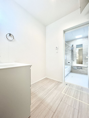 ���̑��@�������̂�����K��Ԃł��B�����̐g�x�x���C�����ǂ����g�������܂��B 