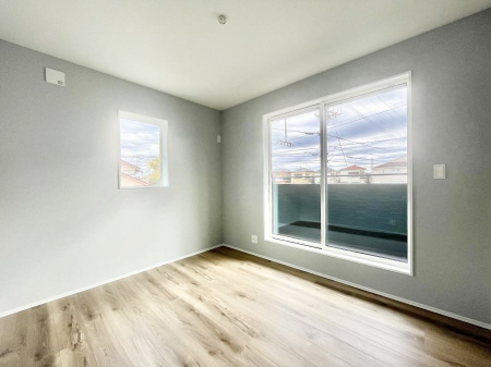 �Q���@���邢�o���R�j�[�T�C�h�ɗm����ݒu�B�ڊo�߂̗ǂ��Q���ɁB   