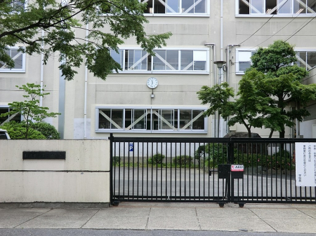 ���ӊ��@���w�Z 859m ���ˎs����O���w�Z